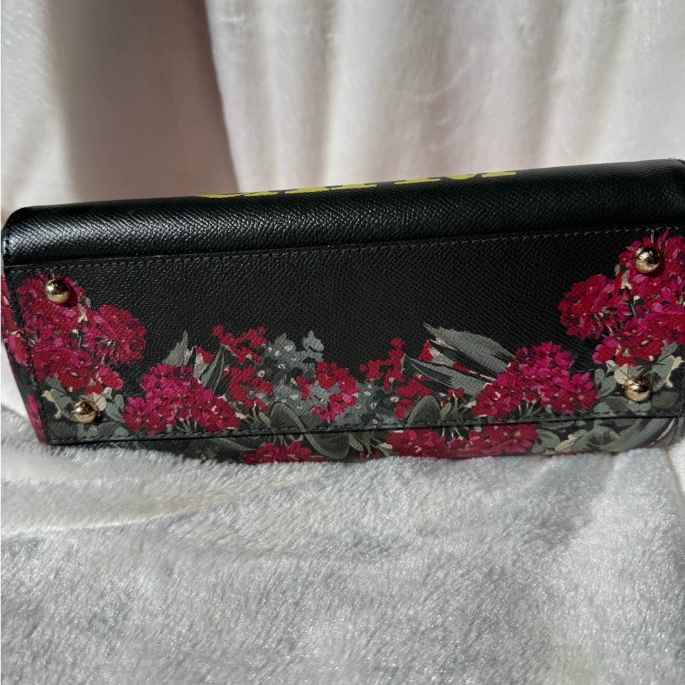 🌟HOST PICK🌟.       DOLCE E GABBANA SICILY CAPRI BAG IN LIKE NEW CONDITION - Picture 12 of 13